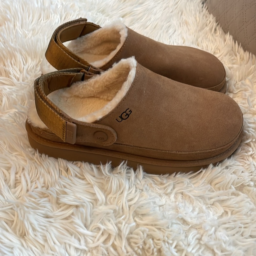 Ugg Goldenstar Cozy Clog Chestnut 6